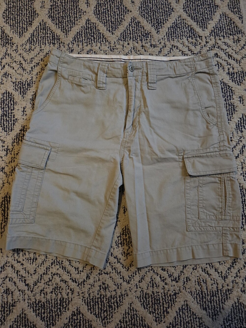 Daniel Cremieux Men's Cargo Shorts in Light Khaki